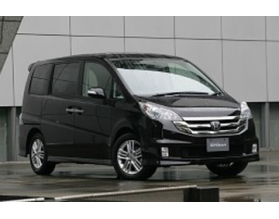 Honda Stepwgn Spada III Facelift