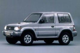 Mitsubishi Montero V20
