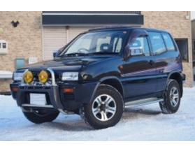Nissan Mistral