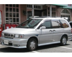 Nissan Prairie Joy II (M11)