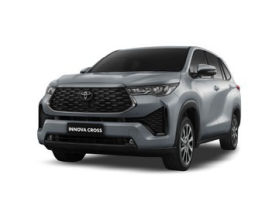 Toyota Innova Cross AG10