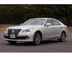 Toyota Crown Royal IV (S210)