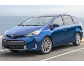 Toyota Prius v Facelift