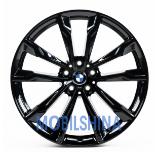 Диски на авто Replica B3263 R20 W8 PCD 5/112 DIA66,6 ET27