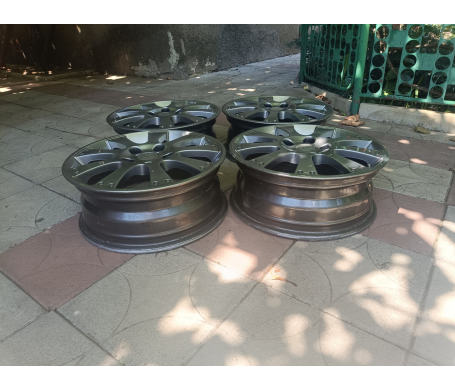 Suzuki oem R16 PCD 5/114.3 DIA67.1