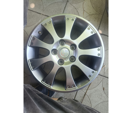 Suzuki oem R16 PCD 5/114.3 DIA67.1