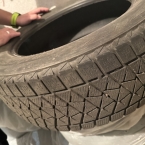 Bridgestone Blizzak DM-V2 215/60 R17 96S