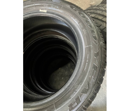 Goodyear Vector 4 Seasons 205/55 R16 94