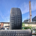 Michelin Pilot Alpin 215/70 R16 100T Michelin Pilot Alpin 215/70 R16 100T