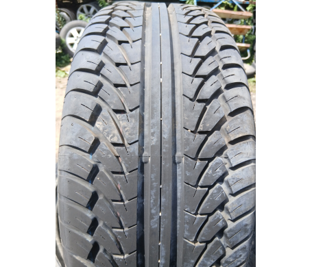 Sebring Road Performance 215/55 R16 93W