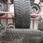 Michelin X-Ice Snow 225/60 R17 103T Michelin X-Ice Snow 225/60 R17 103T
