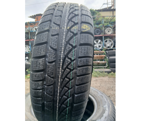 Petlas Snowmaster W651 215/65 R16 98H
