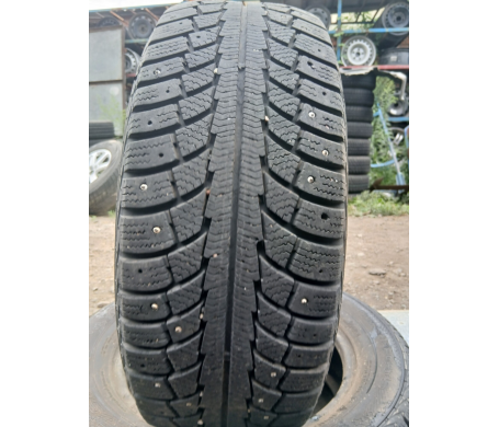 Gislaved Nord Frost 5 215/60 R16 95T