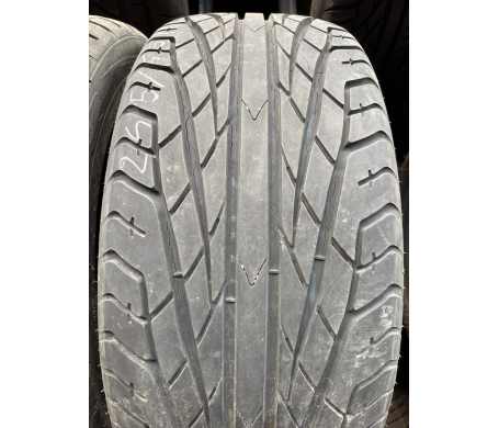 Gt radial Champiro HPY 245/45 R18 100W