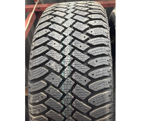 Continental ContiWinterViking 2 215/55 R16 93Q