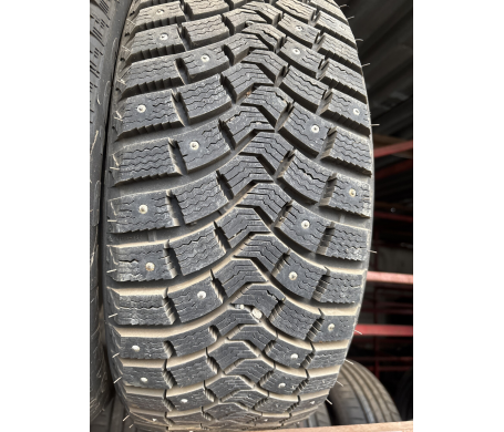 Michelin Latitude X-Ice North 215/55 R16 97T