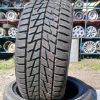 Bridgestone Blizzak LM-22 235/50 R17 96V Bridgestone Blizzak LM-22 235/50 R17 96V