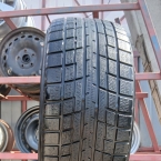 Yokohama IceGUARD iG60A 235/55 R17 99T