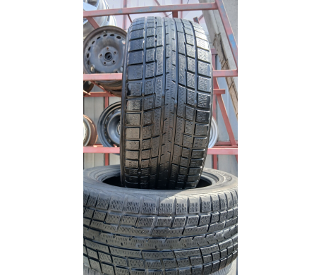 Yokohama IceGUARD iG60A 235/55 R17 99T
