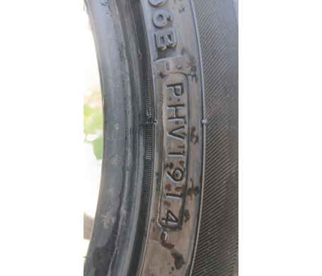Yokohama IceGUARD iG60A 235/55 R17 99T