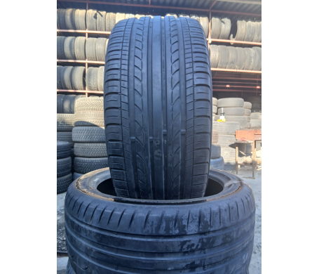 Yokohama AVS dB V550 245/40 R18 97Y