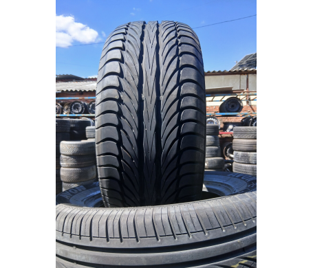 Barum Bravuris 215/45 R17 87W