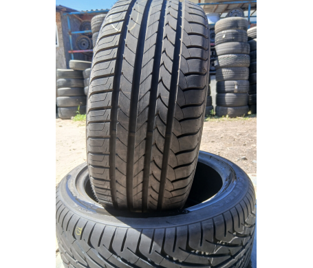 Goodyear EfficientGrip 225/45 R17 94Y