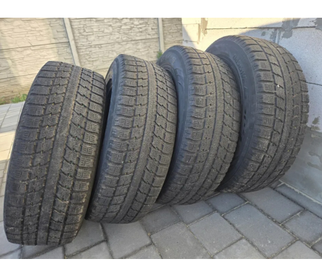 Toyo Observe GSi-6 225/65 R17