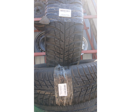 Bridgestone Blizzak LM001 215/65 R17 99H