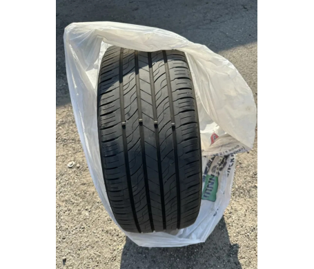 Kumho Solus TA21 245/45 R18