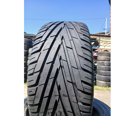 Uniroyal Rallye 550 245/40 R18 102W