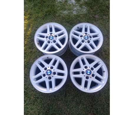 R15 W5 PCD 5/120 DIA65 ET42