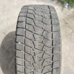 Bridgestone Blizzak 6 215/65 R16 Bridgestone Blizzak 6 215/65 R16