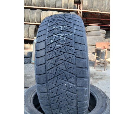 Bridgestone Blizzak DM-V3 235/55 R20 102T