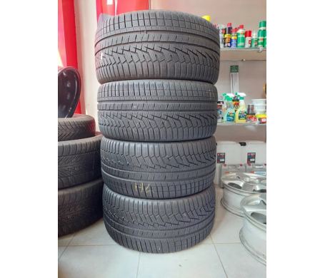 Hankook Winter I*Cept Evo 2 W320 295/35 R21