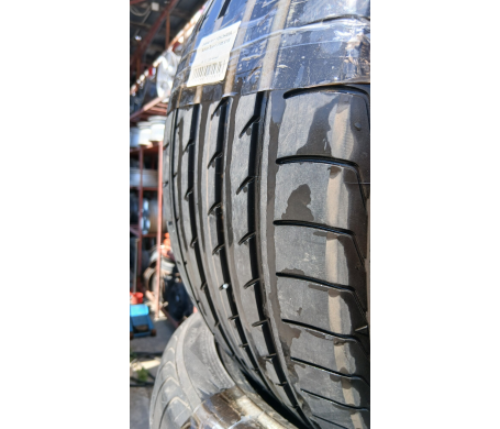 Yokohama Advan Sport V105 245/40 R17 91W