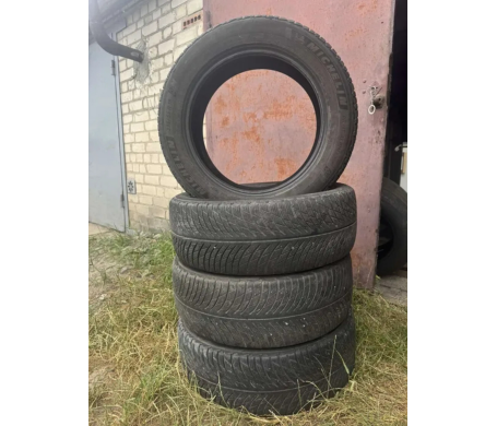 Michelin Agilis 81 Snow-Ice 235/55 R18