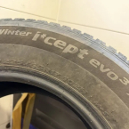 Hankook Winter I*Cept Evo3 W330 225/65 R17