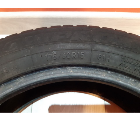Toyo Snowprox S943 175/60 R15 81H RunFlat
