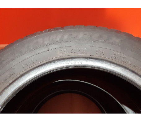 Toyo Snowprox S943 175/60 R15 81H RunFlat
