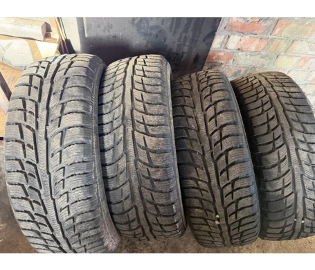 Bfgoodrich G-Force Winter 235/65 R17