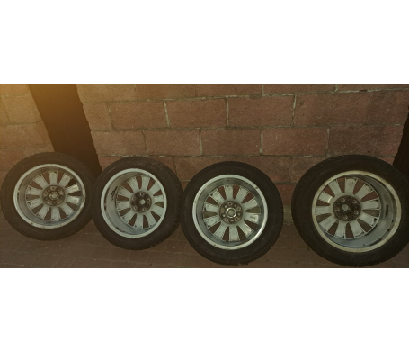 Michelin X-Ice North 225/50 R17