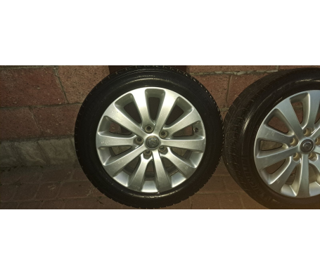 Michelin X-Ice North 225/50 R17