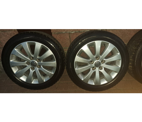 Michelin X-Ice North 225/50 R17