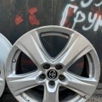 Toyota oem R18 W8 PCD 5/114.3 DIA60.1 ET35