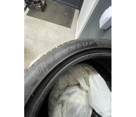 Dunlop Econodrive Winter 22/4.5 R18 96V