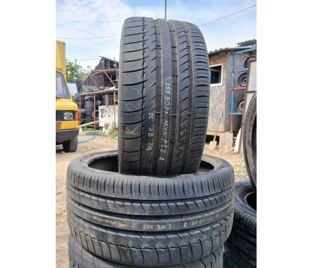 Michelin Pilot Sport 255/30 R21 93Y