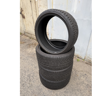 Michelin Alpin 235/35 R20 92W