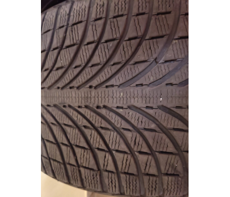 Michelin Latitude Alpin 295/35 R21