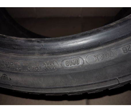Michelin Latitude Alpin 295/35 R21